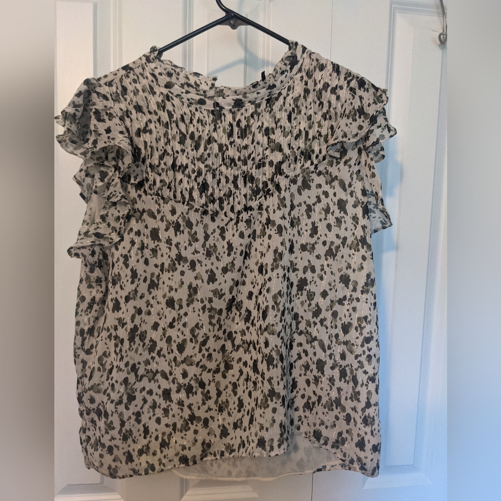 NWT Animal bring short sleeve blouse